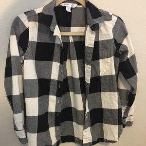 Womens black and white flannel